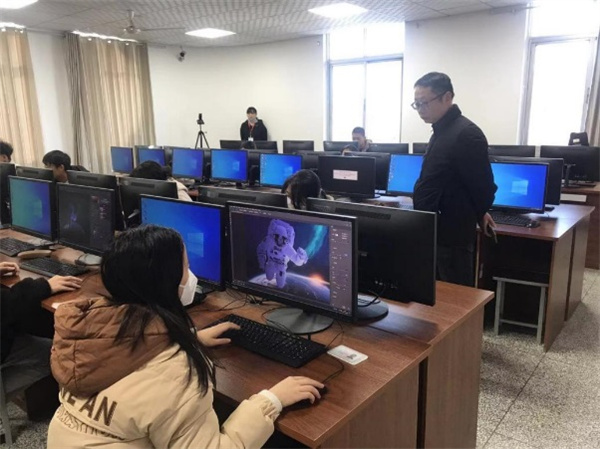 南陽工業(yè)學校1+X